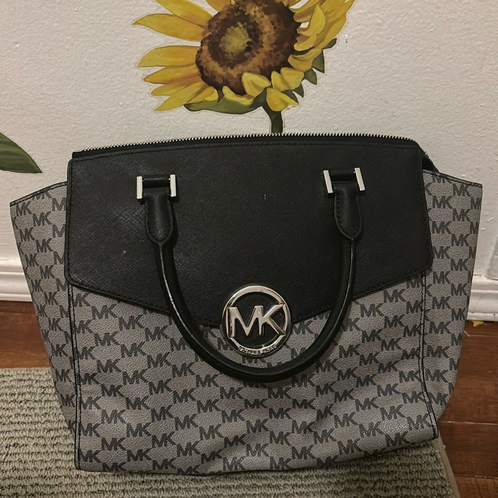 Black and grey Hudson micheal kors LG satchel